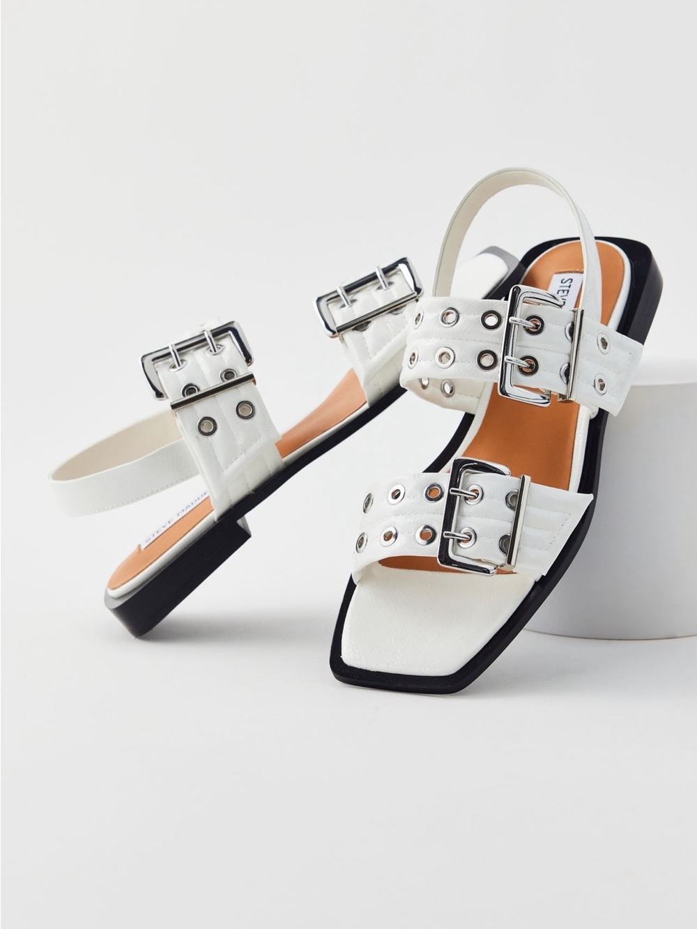 Steve Madden Sangria Moto Wingback Sandals Size 7.5